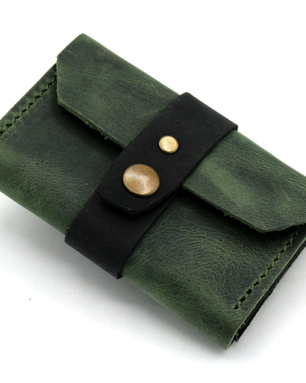 Kalalau Handcrafted Leather Belt-Mounted Card Holder for Timeless Elegance