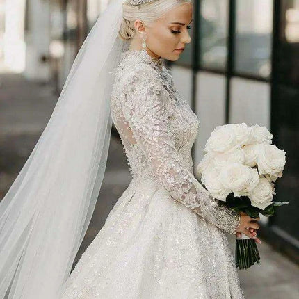 3 Meter Elegant Three-Layer Tulle Cathedral Veil with Metal Comb - Perfect Bridal Accessory