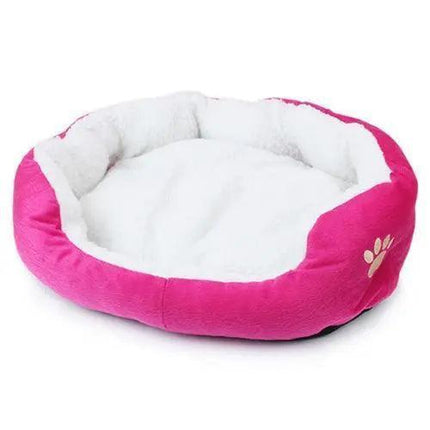 Ultimate Comfort Faux Fur Pet Bed with Raised Rim - Très Elite