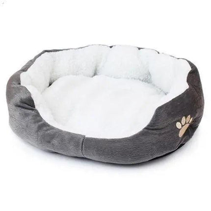 Ultimate Comfort Faux Fur Pet Bed with Raised Rim..