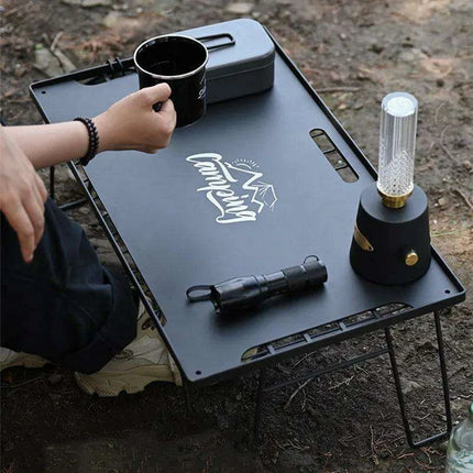 Ultra-Lightweight Aluminum Camping Folding Table for Outdoor Fun - Très Elite