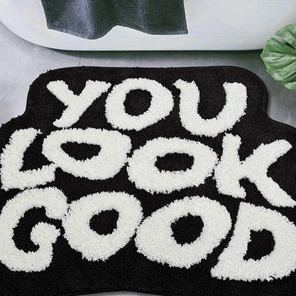 Uplifting Monogrammed Microfiber Bath Mat for a Joyful Bathroom Experience - Très Elite