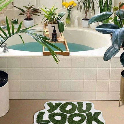 Uplifting Monogrammed Microfiber Bath Mat for a Joyful Bathroom Experience - Très Elite