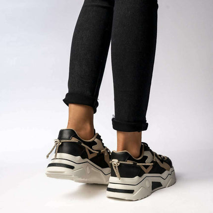 VEYRA BLACK Chunky Sneakers – Sporty Elegance & Comfort - Très Elite