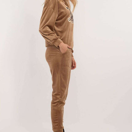 Velour Set Model 201588 For Women Blouse And Pants Set - Très Elite