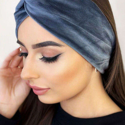 Velvet Elegance Twist Headband for Women Fashion Accessory- Très Elite- Très Elite