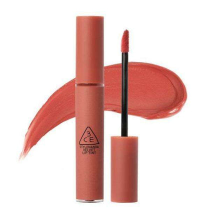 Velvet Luxe Lip Tint in #GOING RIGHT - Dreamy Comfort & Bold Hue - 4g - Très Elite