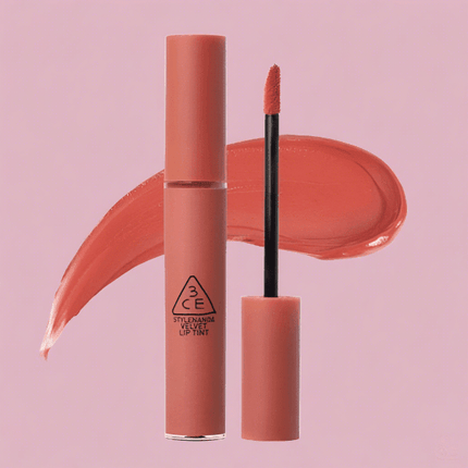 Velvet Luxe Lip Tint in #GOING RIGHT - Dreamy Comfort & Bold Hue - 4g - Très Elite