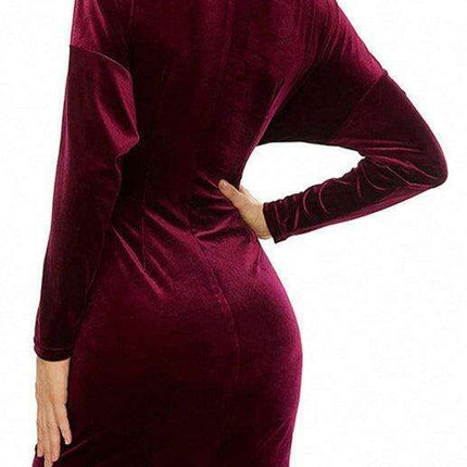 Velvet Vixen V-Neck Bodycon Dress with Elegant Split Detail - Perfect for Evening Affairs! - Très Elite