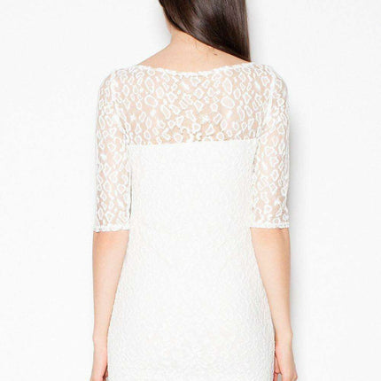 Venaton Lace Elegance Formal Gown - Très Elite
