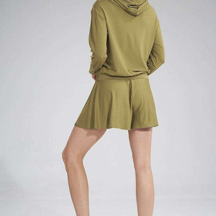 Versatile Comfort Stretch Bermuda Shorts - Très Elite
