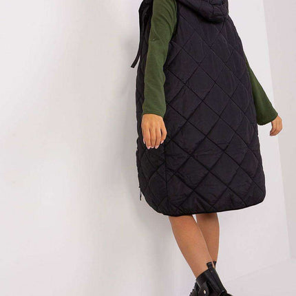 Versatile Extended Length Quilted Hooded Vest - Très Elite