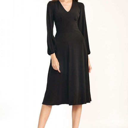 Versatile Midi Dress for Every Wardrobe Essential Piece - Très Elite