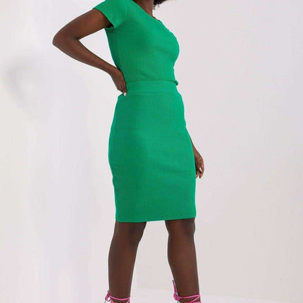 Versatile Ribbed Waistband Skirt: A Modern Essential for Every Woman - Très Elite