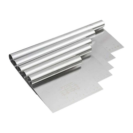 Versatile Stainless Steel Dough Cutter and Cake Slicer with Built-in Measuring Scale - Très Elite