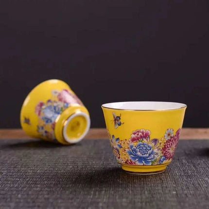 Vibrant Artisan Ceramic Kung Fu Tea Ceremony Set with Infuser and Teapot for an Enchanting Tea Experience - Très Elite