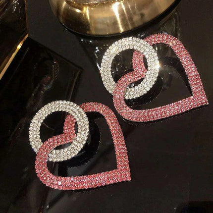 Vibrant Heart-Shaped Crystal Drop Earrings - Dazzling Rhinestone Statement Jewelry for Women with Bold Oversized Charm - Très Elite