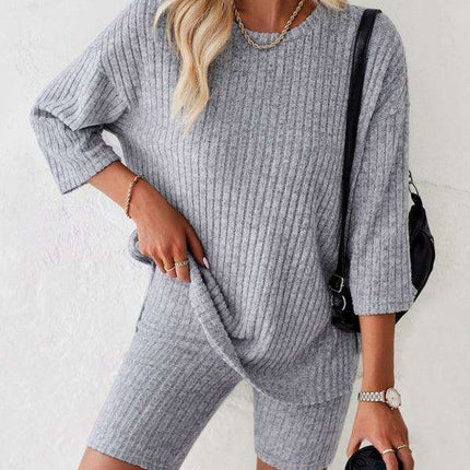 Vibrant Mid-Sleeve Suit for Effortless Sophistication - Très Elite