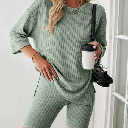 Vibrant Mid-Sleeve Suit for Effortless Sophistication - Très Elite