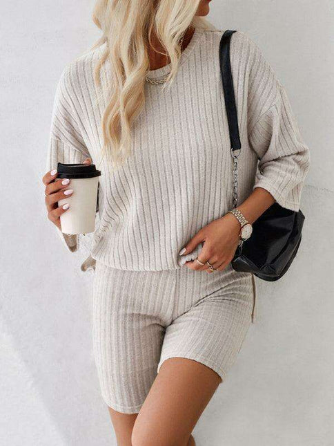 Vibrant Mid-Sleeve Suit for Effortless Sophistication - Très Elite