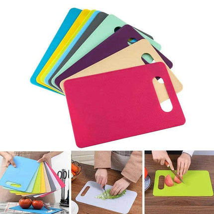 Vibrant Non-Slip Cutting Board Set for Safe and Stylish Culinary Preparation - Très Elite