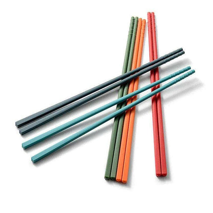 Vibrant Non-Slip Silicone Chopsticks Set for Sushi and Noodle Lovers - Très Elite