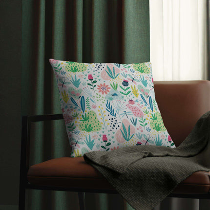 Vibrant Weather-Resistant Floral Garden Cushions - Très Bébé Collection - Très Elite