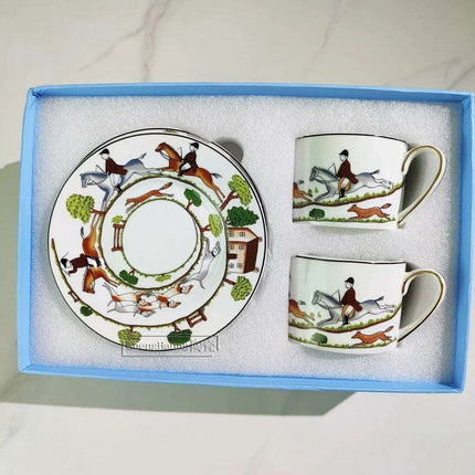 Vintage Elegance Couple's Ceramic Cup and Saucer Set - Perfect for Home and Office Enjoyment - Très Elite