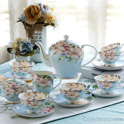 Vintage Elegance Luxury Bone China Tea and Coffee Serving Collection - Très Elite
