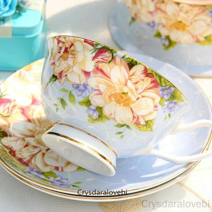 Vintage Elegance Luxury Bone China Tea and Coffee Serving Collection - Très Elite