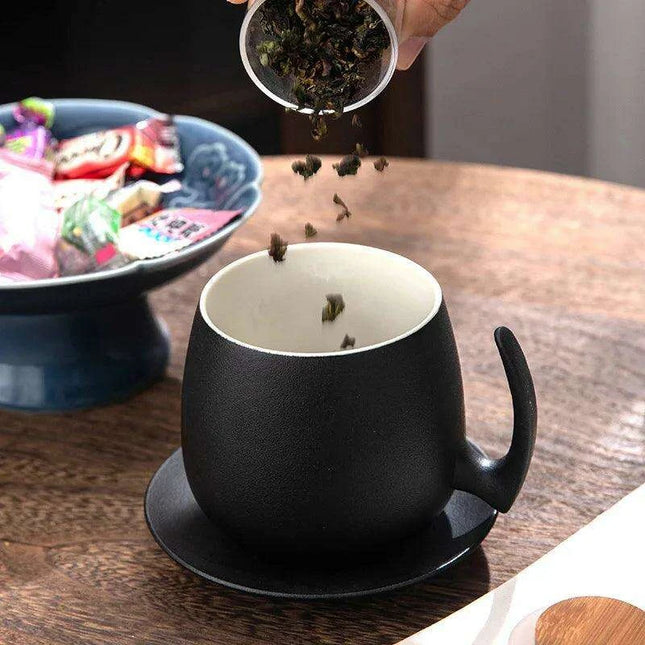 Vintage Luxe Ceramic Mug Set with Innovative Holder for Office Sophistication