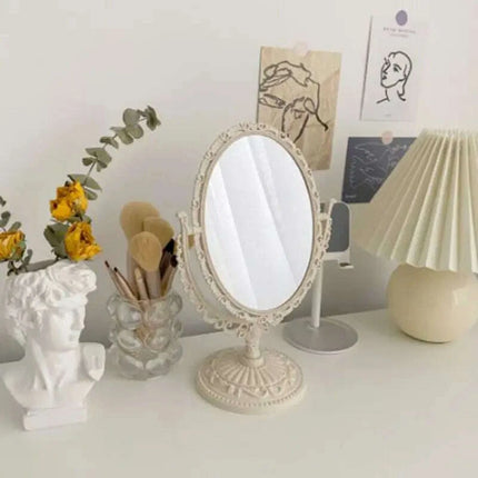 Vintage Nordic Heart-Shaped Acrylic Double-Sided Rotatable Makeup Mirror - Très Elite