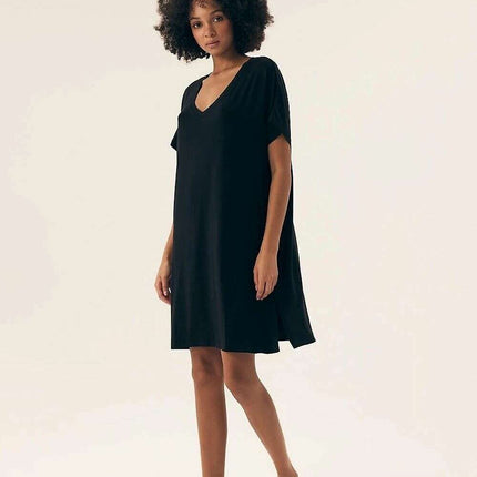 Viscose Nightshirt – Knee-Length, Loose Fit, Short Sleeve, Silky Comfort - Très Elite