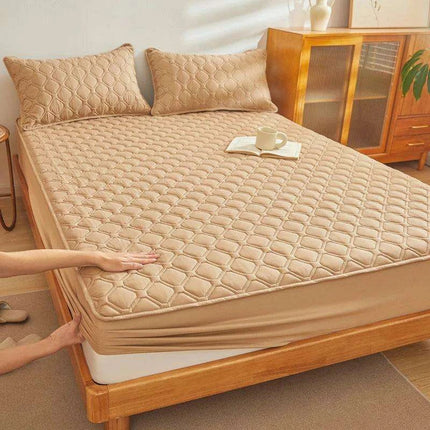 Waterproof Thick Fitted Sheet for All Mattress Sizes - Cozy and Protective Bedding Solution - Très Elite
