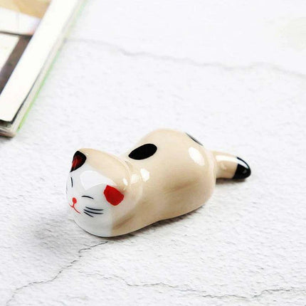 Whimsical Cat-Inspired Ceramic Chopstick Holder - Delightful Japanese Dining Accessory - Très Elite