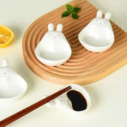 Whimsical Rabbit-Handled Ceramic Dipping Bowl - Enhance Your Culinary Presentation - Très Elite