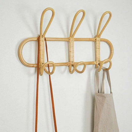 Whimsical Rattan Wall Hooks for Playful Kids' Rooms - Très Elite