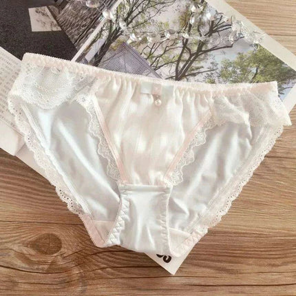 Whimsical Strawberry Ruffle Seamless Women's Underwear for Girls in Japanese Fashion - Très Elite