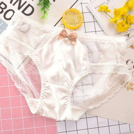 Whimsical Strawberry Ruffle Seamless Women's Underwear for Girls in Japanese Fashion - Très Elite
