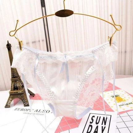 Whimsical Strawberry Ruffle Seamless Women's Underwear for Girls in Japanese Fashion - Très Elite