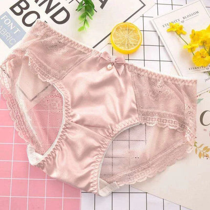 Whimsical Strawberry Ruffle Seamless Women's Underwear for Girls in Japanese Fashion - Très Elite