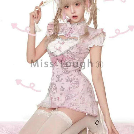 Whimsical Vintage Floral Ruffle Dress with Elegant Bow Detail for Women - Très Elite