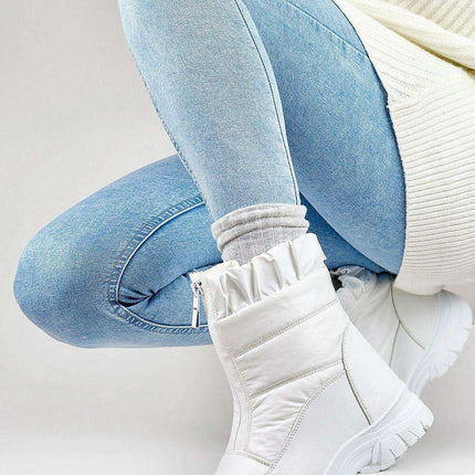 Winter Chic Women's Zip-Up Snow Boots with Fur Lining and Platform Sole - Très Elite