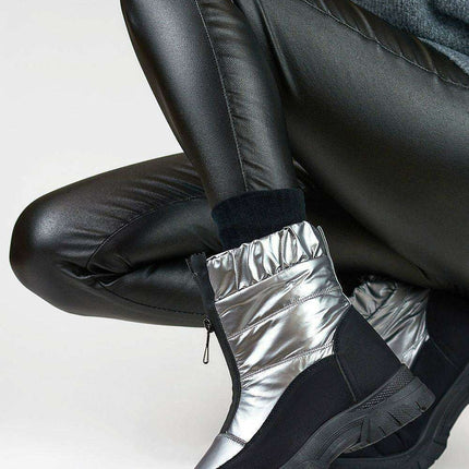 Winter Chic Women's Zip-Up Snow Boots with Fur Lining and Platform Sole - Très Elite