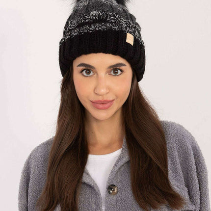 Winter Plaid Beanie With Pom Pom And Fleece Lining - Très Elite