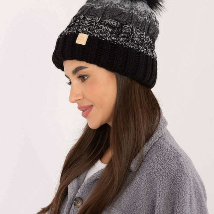Winter Plaid Beanie With Pom Pom And Fleece Lining - Très Elite