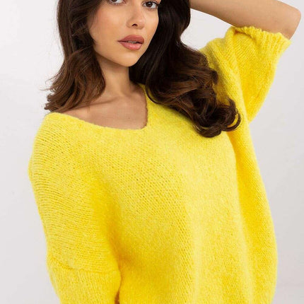 Women Short Sleeve Sweater Model 206714 Beige Wool Blend - Très Elite