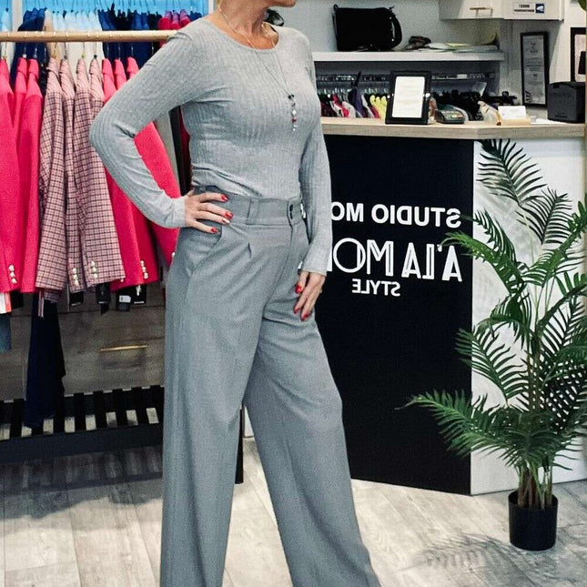 Women trousers model 200795