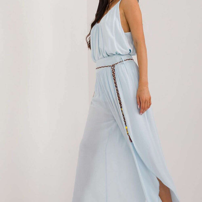 Women trousers model 210673