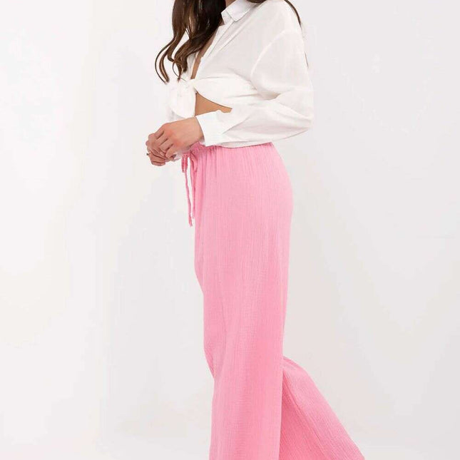 Women trousers model 212649